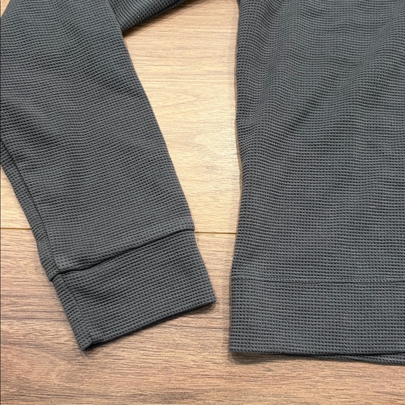 Vuori Bayview Thermal Pullover Sweater in Shale Gray Size Small - Picture 6 of 11